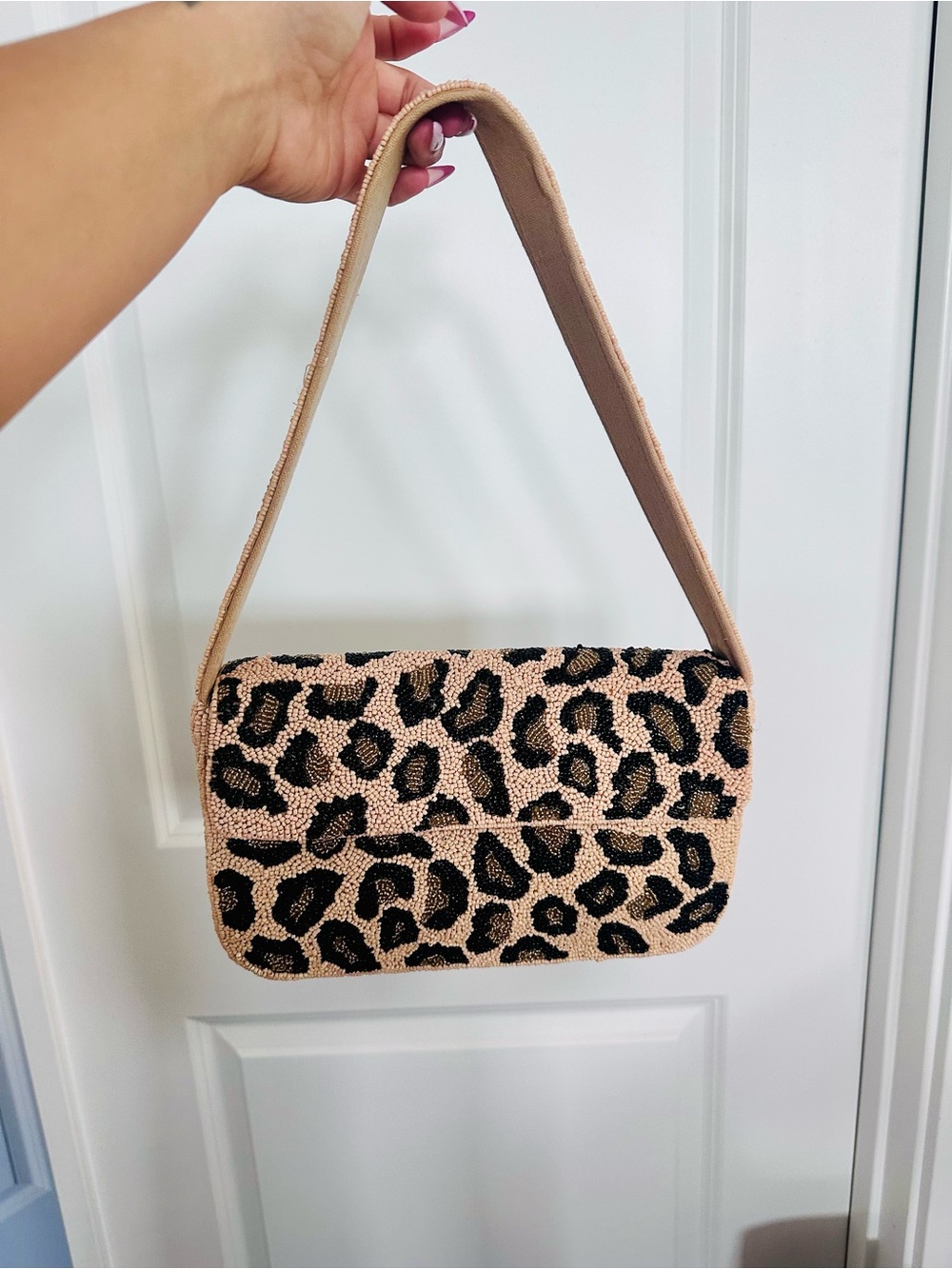 🐆Leopard Beaded Shoulder Bag🖤✨ NWT - Picture 4 of 6